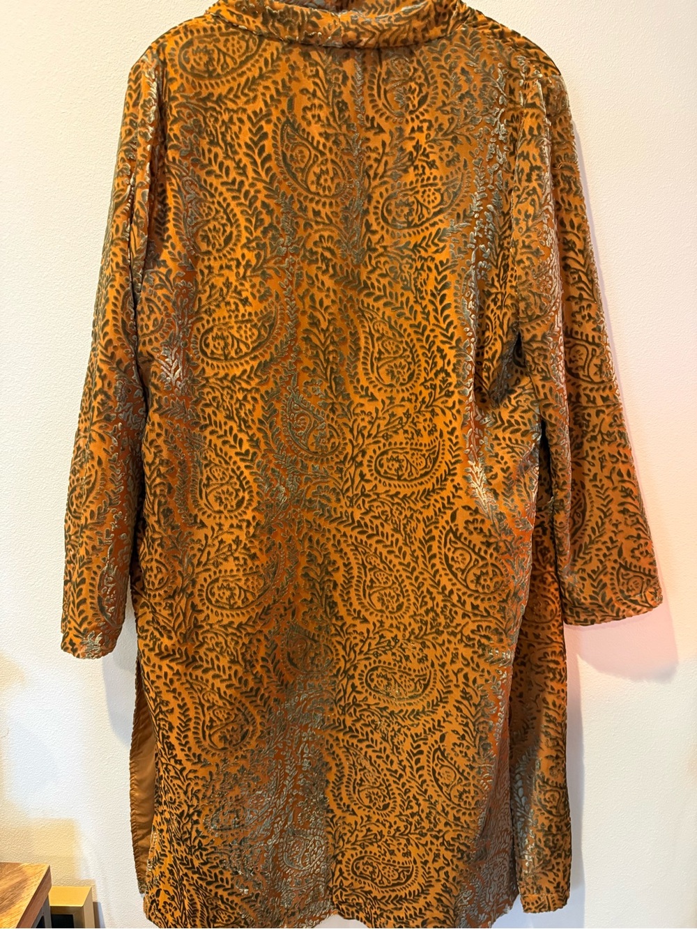 BB Dakota Rust Velvet Paisley Kimono Coat - Picture 3 of 4